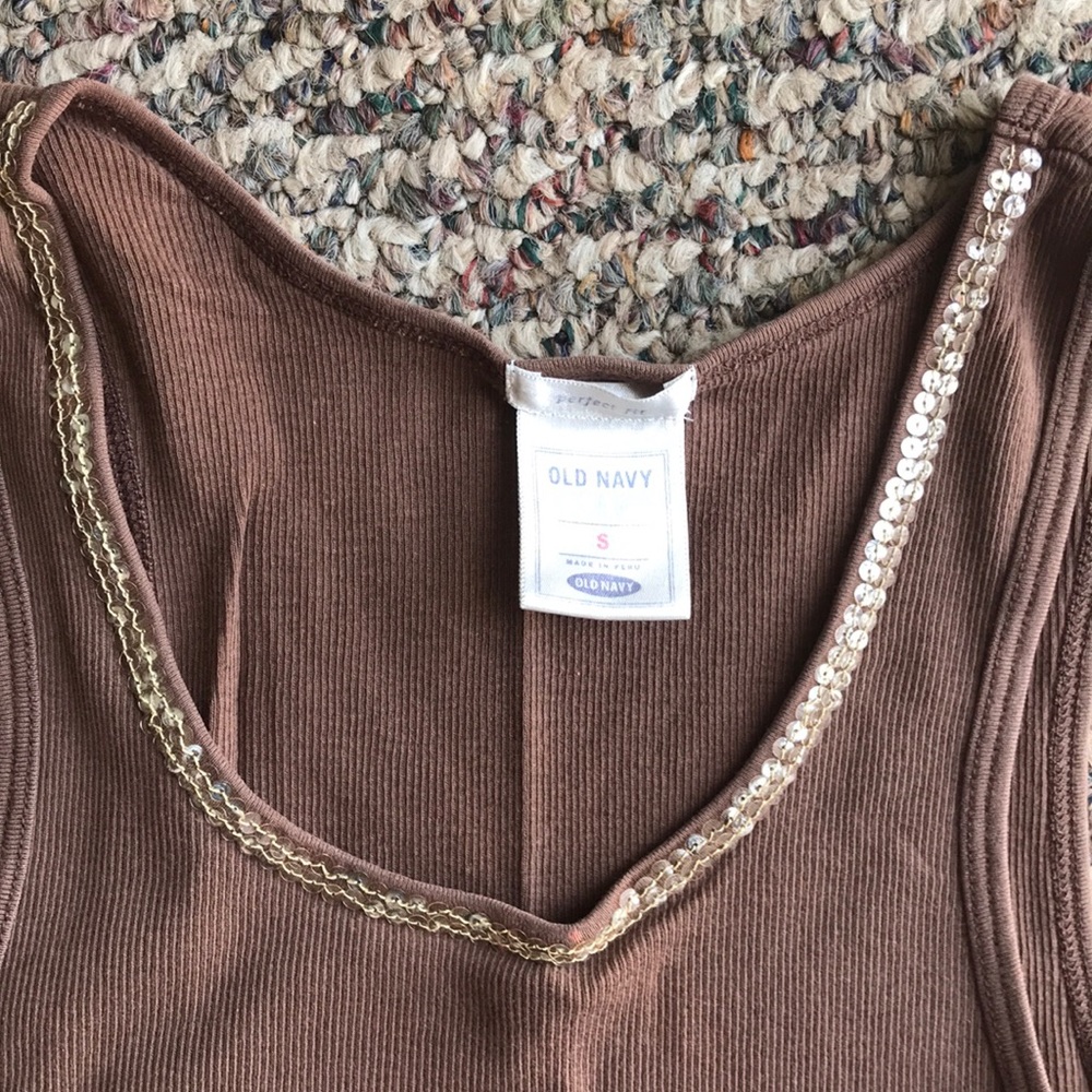 Old Navy Razorback Tank - Picture 2 of 3